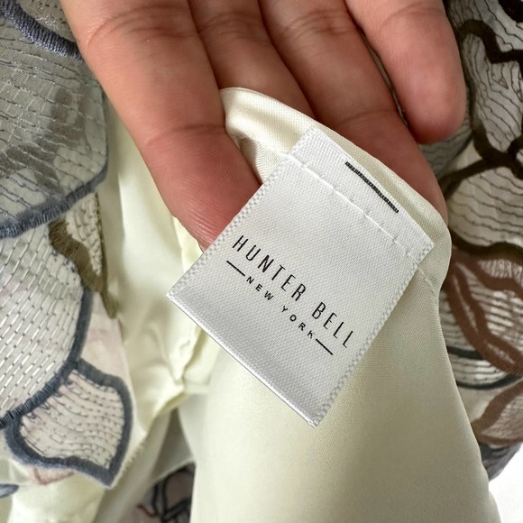 Hunter Bell Annie Floral Eyelet Midi Dress Size 4 - Picture 6 of 7